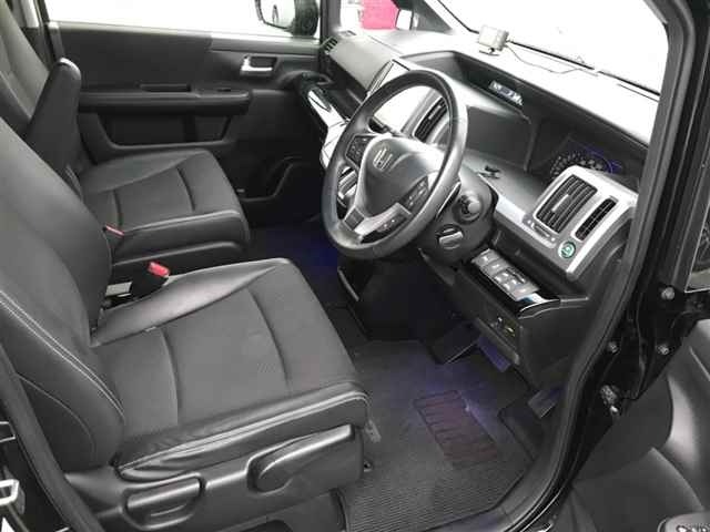 2012 Honda Stepwagon